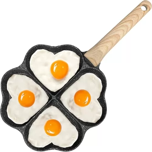 Egg Frying Pan 4 Cup Heart Omelette Pan Non-Stick Egg Skillet with Wooden Handle Aluminum Alloy Mini Egg Cooker Pan for Gas Stove Induction Cookware Pancake Breakfast(Black)