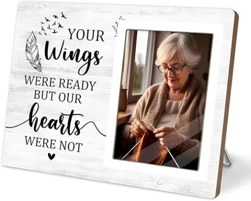 Memorial Photo Frame, Sympathy Gift for Loss Loved Ones, in My Heart, in Loving Memory Wooden Picture Frame, Passed Away Condolence Gifts for Memorial Death Loss of Loved(White-Heart 4 x 6 Photo)