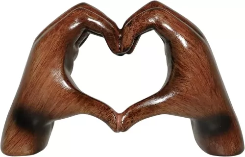 Heart Hands Sculpture Aesthetic Decor, Love Hands Heart Statue Decoration for Living Room Table Office Bedroom Bookshelf, Unique Birthday Idea for Girls Sisters Girlfriend Mom Teacher