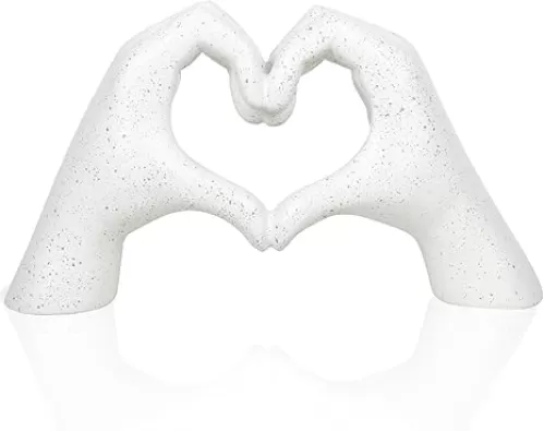 HMASYO Heart Hand Sculpture Pop Singer Love Finger Resin Statue, Aesthetic Home Decor for Living Room Bedroom Coffee Table Bookshelf, Unique Birthday Idea for Girls Girlfriend Mom Teacher