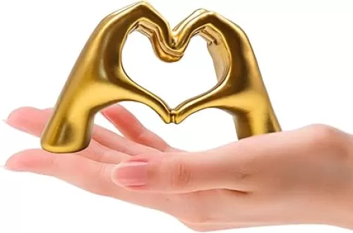 Small Gold Heart Hands Sculpture Decor, Resin Golden Modern Abstract Love Finger Statue, Gold Hand Model Decoration for Home Living Room Bedroom Bookshelf Shelves Wedding Office Desk Table 2.8″ H