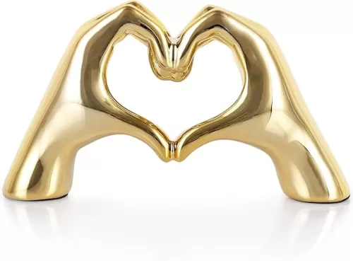 WUBIANJIE Heart Hands Sculpture Boho Living Room Decor, Aesthetic Shelf Decoration, Ideal for Coffee Table Shelves Home Bedroom Birthday Wedding Table Decor, and Symbol of Love (Gold)