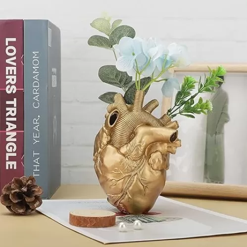 FQQWEE Gold Resin Anatomical Heart Vase Planter Creative Heart Shape Flower Pot Container Desktop Ornament Modern Farmhouse Novelty Heart-Shaped Sculpture Art Vases for Office Home Table Decor