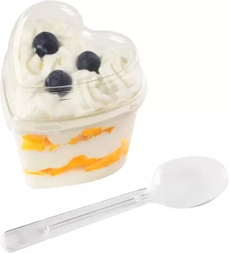 100 Pack Mini Clear Plastic Cups With Lids, 5oz Heart Shaped Yogurt Container for Party, Disposable Appetizer Jello Dessert Cups