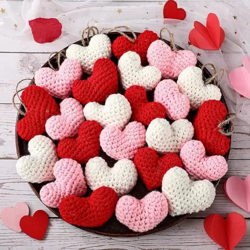 24 Pcs Valentine‘s Day Ornaments Knitted Crochet Heart Ornaments Handmade Tree Decoration Heart Bauble Fillers Valentine Gift Ideal for Christmas Tree Party Home Decor(Red, Pink, White)