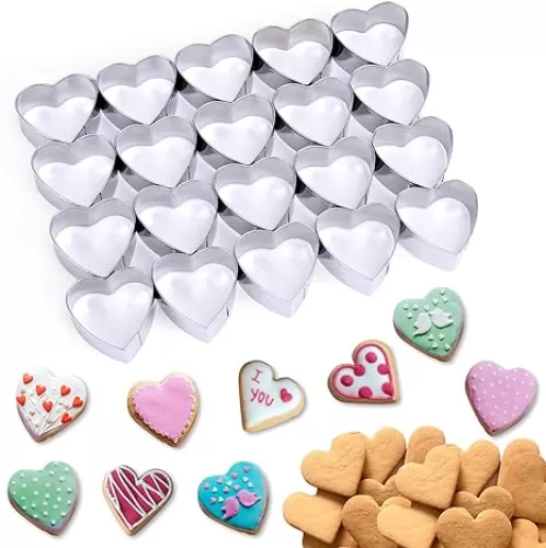 AIERSA Mini Heart Cookie Cutter, 25 Cavity Mother's Day Cacker Cutter, 1.3 Inch Small Heart Shaped Biscuit Cutter, Valentine's Day Cracker Cutters for Baking