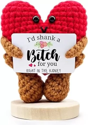 Friendship Gifts for Women Friends - Birthday Gifts for Women - Funny Handmade Crochet Knitted Heart Shape Present for Best Friend Sister Bestie Female BFF Coworker Classmate