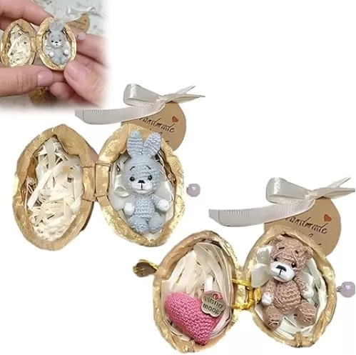 Handmade Crochet Animal in Walnut Shell, Cute Crochet Rabbit and Bear with Knitted Love Heart, Emotional Support Handwoven Gift for Family Friend