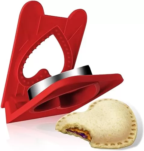 Heart Sandwich Cutter and Sealer, Sandwich Cutters for Kids Lunch, Crustless Sandwich Cutter, Cookie Cutter for Children Lunchbox and Bento Box (Red Heart)