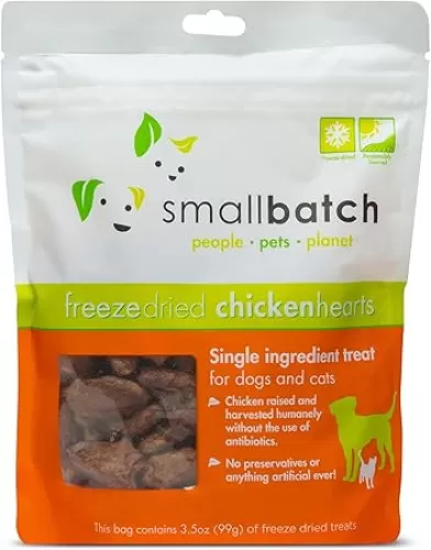 smallbatch Pets Premium Freeze-Dried Chicken Heart Treats for Dogs and Cats, 3.5 oz, Made and Sourced in The USA, Single Ingredient, Humanely Raise Meat, No Preservatives or Anything Artificial Ever