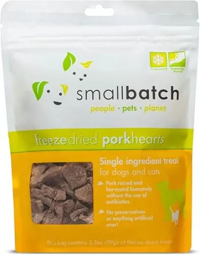 smallbatch Pets Premium Freeze-Dried Pork Heart Treats for Dogs and Cats, 3.5 oz, Made and Sourced in The USA, Single Ingredient, Humanely Raise Meat, No Preservatives or Anything Artificial Ever