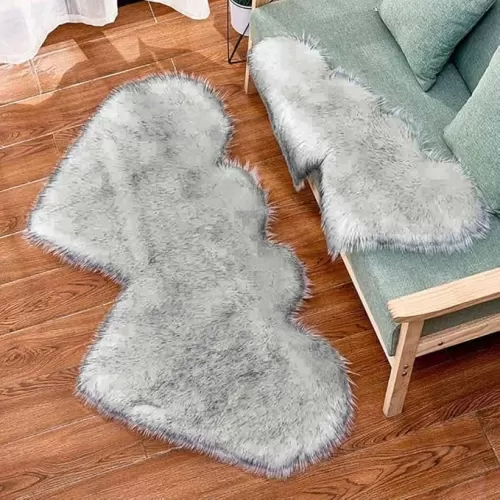 Soft Fuzzy Rugs for Living Room 27x14In Washable Bathroom Rug Heart Shaped Modern Dorm Rug Non Slip Faux Wool Imitation Carpet Mats Shaggy Home Decor for Living Room Bedroom, White
