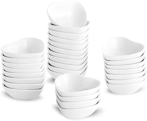UIBFCWN 30 Pack Soy Sauce Dishes, White Heart Shaped Dip Bowls, Individual Dip Sauce Bowls, Small Serving Bowls for Side Dishes, Ketchup, Valentine