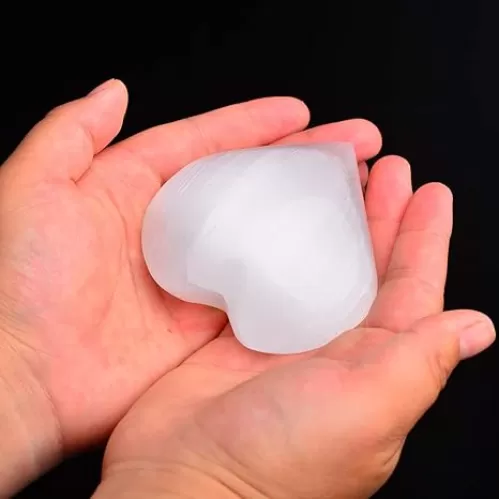 AMOYSTONE Selenite Crystal Hearts of Palm Worry Stone Crystal and Healing Stones Home Decoration 2PCS