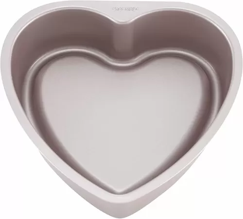 CHEFMADE Heart-Shaped Cake Pan, 8-Inch Non-Stick Food Bowl Bakeware for Oven Baking (Champagne Gold)