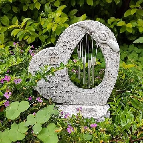Paw Prints Pet Dog Memorial Stones with Wind Chimes, Loss of Dog Sympathy Keepsake Pet Dog Memorial Gi-fts, Heart Shaped Pet Dog Headstone Grave Markers for Garden Yard Patio Lawn Decor