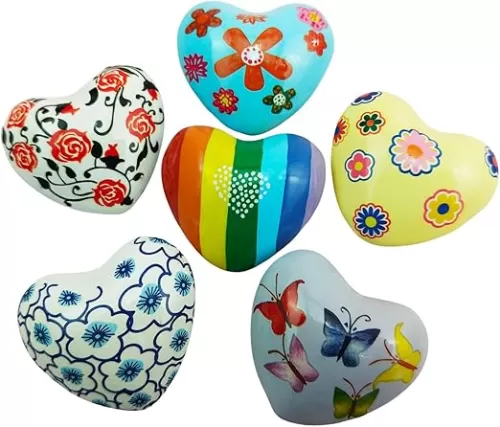 Chime Heart Decorations Musical Bells and Hand-Painted Patterns Portable Art and Gift Set with 6 Unique Designs