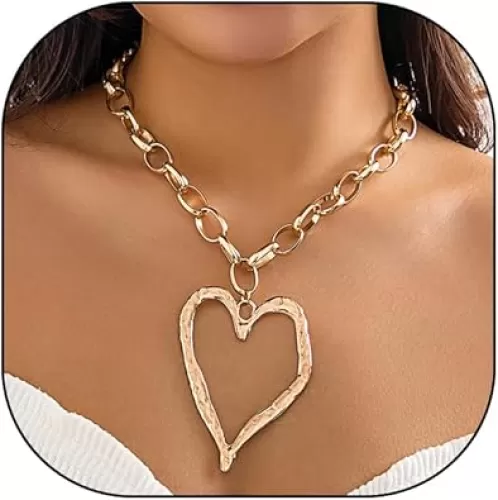 FUTIMELY Chunky Big Heart Statement Necklace for Women, Y2K Adjustable Thick Chain Large Love Choker, Exaggerated Heart Pendant Charm Necklace