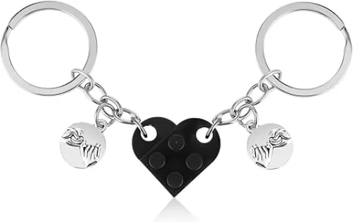 Ouligay 2Pcs Matching Couple Heart Keychain Gifts for Boyfriend Girlfriend Romantic, Best Friend Friendship Gifts for Women
