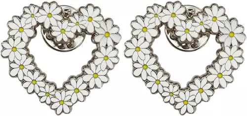 White Daisy Enamel Pins Cute Heart Shape Daisy Brooch Pins Badges Brooches Lapel Pins For Backpack Jacket Fashion Decoration Gifts for Friends