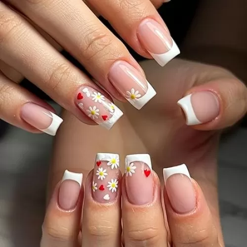 White French Tip Press on Nails Medium Square Fake Nails with Daisy Heart Designs Nude Glossy Acrylic Nails Spring Summer Glue on Nails Cute Flowers Stick on Nails for Women 24Pcs