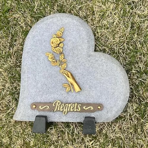 Heart Memorial Stone Garden, in Memory of Loved Ones Garden Stones Gifts for Loss of Loved Ones, Father Mother Families Memorial Stone (Regrets)
