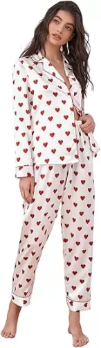 WDIRARA Women's Heart Print Lapel Collar Button Long Sleeve Satin Pajama Set