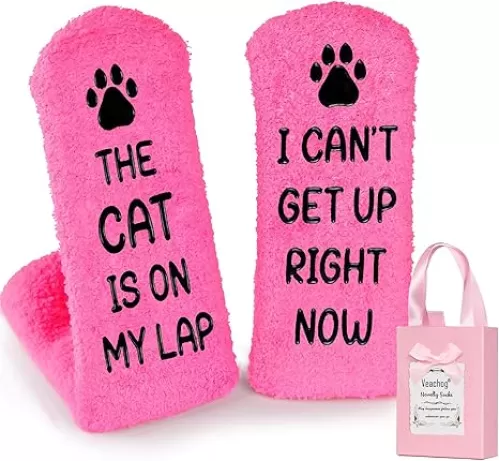 Veachog Mothers Day Socks Gifts for Mom Grandma Wife Aunt Girlfriend Sister Mother In Law Teacher Nurse Dog Cat Mom Socks