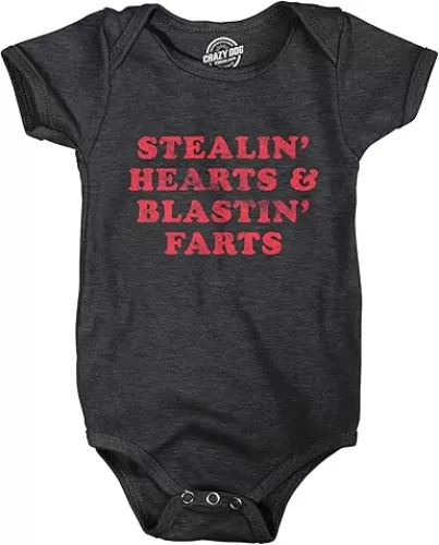 Crazy Dog T-Shirts Stealin Hearts And Blastin Farts Baby Bodysuit Funny Cute Stinky Newborn Jumper