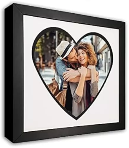CountryArtHouse Heart Mat Cut-Out Solid Wood Picture Frame with Black Accent Made to Display 4x6-Inch Photos