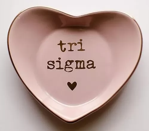 Sorority Shop Sigma Sigma Sigma Jewelry Dish - Heart-Shaped High-gloss finish Ceramic tray with Gold Detailing, Multi-Function Ceramic Ring Dish for Home or Office, Ideal for Jewelry and Keys