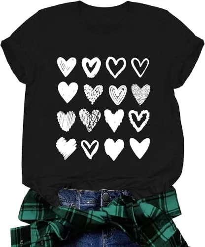 Shirts for Teen Girls Graphic Tees Short Sleeve Love Heart Tshirts Cute Valentine Gift for Her