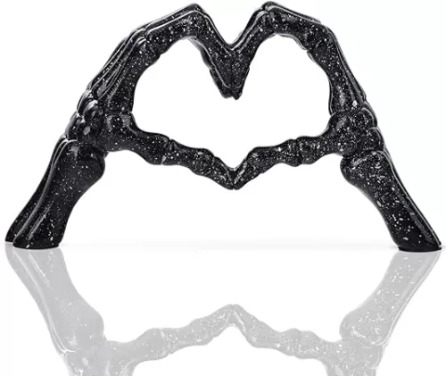 LCCCK Black Hand Gesture Desk Statues Love Ornaments, Skull Couple Statue, Creative Wedding Home Desktop Decor, Heart Shape Hand Figurines for Living Room Shelf Coffee Table Centerpiece