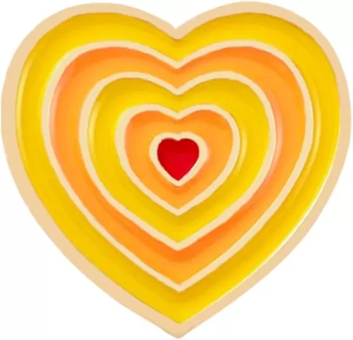 Rainbow Color Heart Enamel Brooch Cute Cartoon Shiny Rainbow Gradient Colored Heart Shaped Love Life Brooch Pin Fashion Jewelry for Any Special Occasions