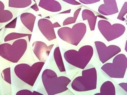 50X37mm Purple Heart Shaped Coloured Plastic Seal Stickers Durable Sticky Vinyl Labels