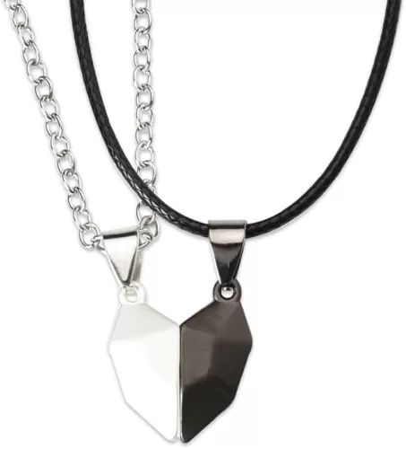 yaozeio Couples Necklace for Girlfriend Boyfriend Gift for Husband Wife Bday Gifts for Best Friend Daughter Birthday Gift
