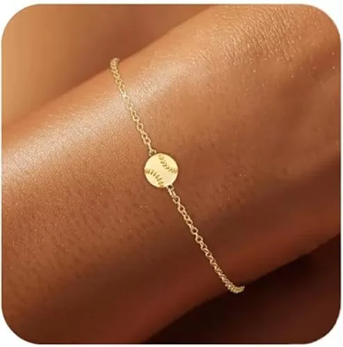 Ascona Dainty Gold Softball/Football/Basketball/Volleyball/Soccer Bracelets for Women Trendy, 14K Gold Plated Charm Bracelet With Heart Cute Sport Accessories Jewelry for Friend Team Adjustable Birthday Christmas Gift