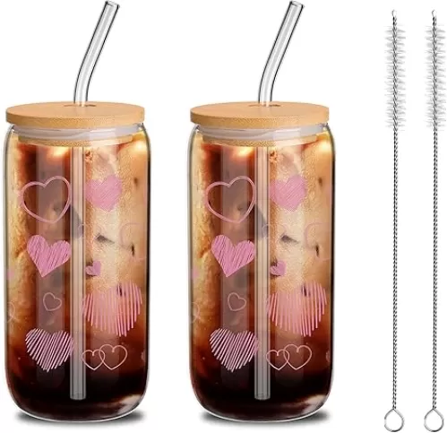 2 Pcs Hearts Glass Cup Set, 16 oz Valentine‘s Day Tumbler Glasses with Bamboo Lids and Straws Can Shaped Iced Coffee Cups Clear Glass Cups Drinking Jars for Couple Lover Birthday Gifts(Pink)