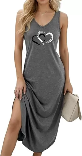 AIMITAG Cute Heart Print Tank Dress Womens V-Neck Sleeveless Summer Casual Long Dress Hawaiian Vacation Loose Fit Sundress