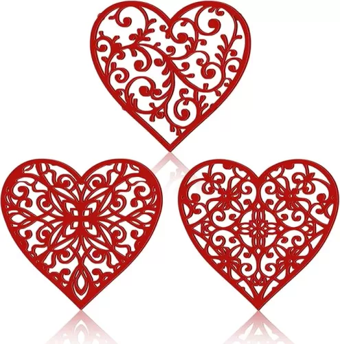 Lyrow Heart Cast Iron Trivet Set of 3 Cast Iron Pot Holders Decorative Metal Trivet Gift for Kitchen Countertop or Dining Table Vintage Design for Valentine(Red)