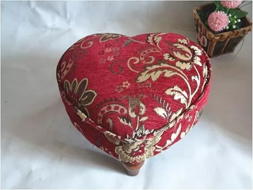 Foot Stool Heart Shape Ottoman Foot Stool Footrest Fabric Ottoman Side Table for Living Room Bedroom ​Seat Low Stool Footrest Sofa Foot Rest (Color : Rojo)