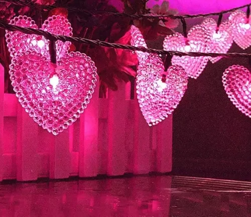 Solar Heart Lights, Outdoor Heart Lights 30LED 19.7ft with 8 Mode Working Lighting Waterproof for Christmas Tree Party Wedding Garden Decorate (Pink)