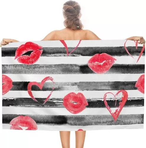 Hand Bath Towel Red Hearts Lips Kisses. Beach Towels Bath Towel Large Microfiber Absorbent Sand Free Quick Dry for Bathroom Gym Camping Pool Women Man 31x51Inch