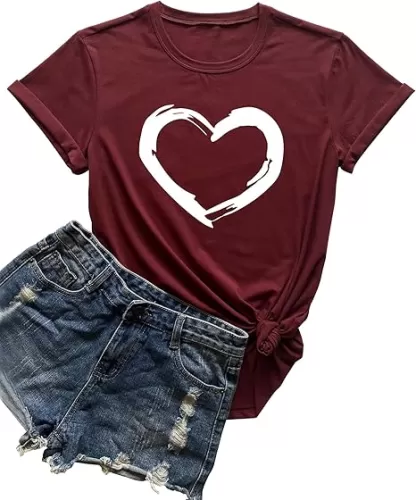 Women Cute Heart Graphic Crewneck T-Shirt Funny Short Sleeve Casual Tee Tops