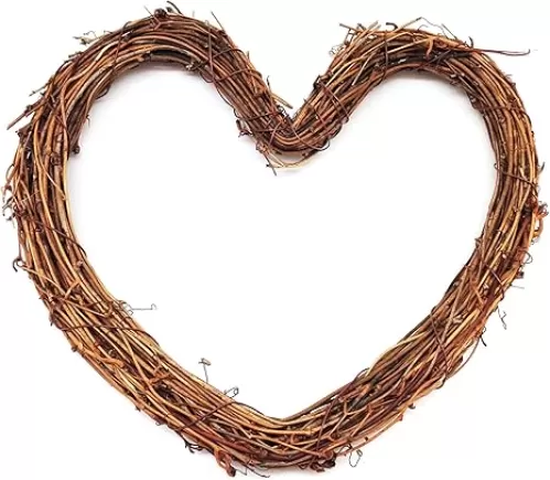 KARMELLING 1 PC Natural Grapevine Heart Wreath|Easter Home Decor | Natural Rattan Wreath | Wedding Wreath, 10 Inch