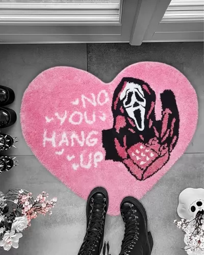 Bathroom Rugs Heart-Shaped Pink Ghost Bath Mat Non Slip, Funny Gothic Ghost Horror Design, Washable Absorbent Spooky Bathroom Decor, Funny Halloween Bath Rugs for Home 22 x 26 Inch