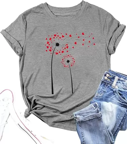 Women Love Heart Printed Shirts Valentine's Cute Casual Graphic T Shirts Spring Day Tops Trendy Tee
