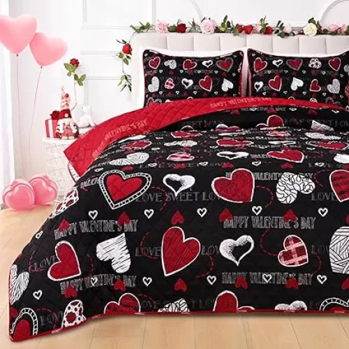 Likiyol 3 Piece Valentines Day Quilts Queen Size, Heart Reversible Bedding Set, Buffalo Plaid Bedspread Coverlet with 2 Pillow Shams, Microfiber Comforter Set for Valentines Decorations(90'' x 90'')